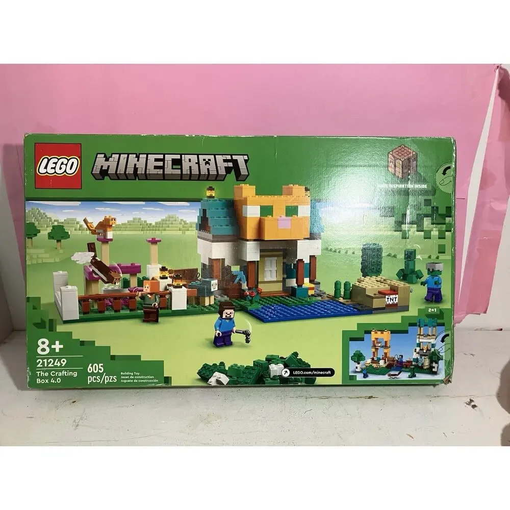 LEGO Minecraft: The Crafting Box 4.0 (21249) Brand New Sealed. Damaged Box